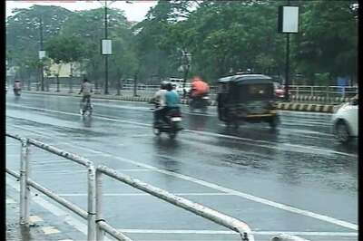 Cyclone 'Roanu' Set to Strike Andhra Pradesh, Odisha