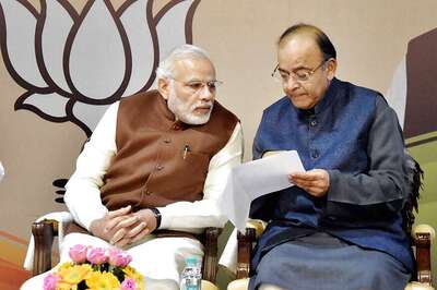 PM Modi Visits Arun Jaitley at Home after He Opts Out of New Government