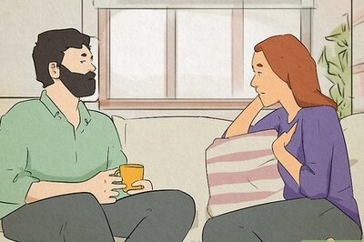 How to Spot an Emotionally Unavailable Man