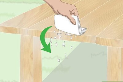 How to Stain Teak Furniture