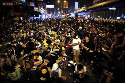 Hong Kong crisis deepens after weekend clashes, talks set for Tuesday