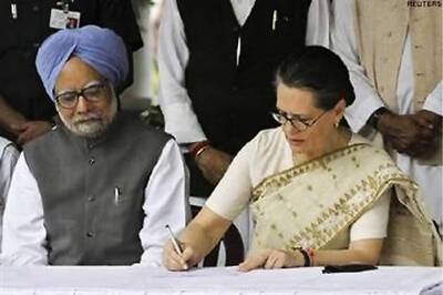 UPA highlights achievements in developing urban India