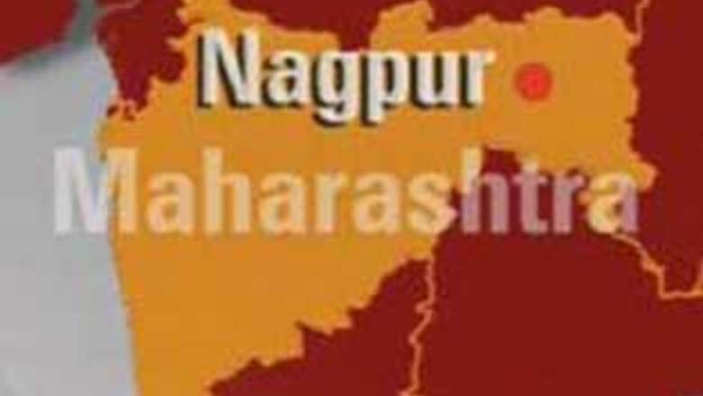 Nagpur University building vandalised by students