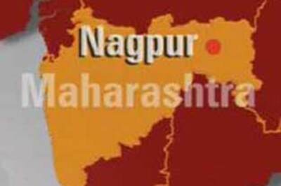 Nagpur University building vandalised by students