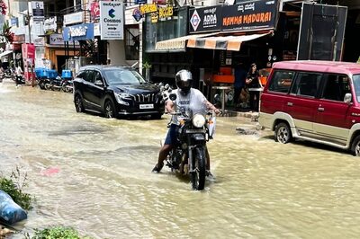 Weather News Updates: Red Alert for 4 Kerala Districts as Heavy Rains Continue to Lash; Several Areas Waterlogged in Bengaluru