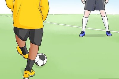 How to Pass a Soccer Ball