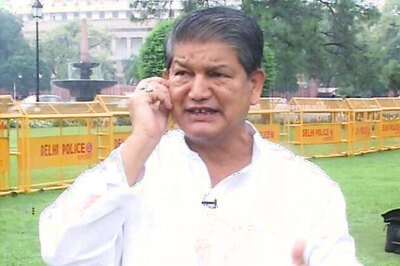 Harish Rawat assures flow of funds for reconstruction