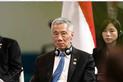 Singapore PM Lee to Step Down on May 15 and Hand Power to His Deputy