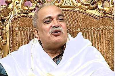 Bihar court issues warrant against Nirmal Baba
