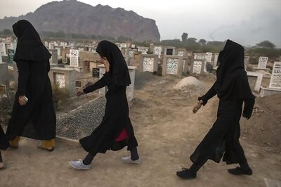 In Blow to Minorities, Pakistani Court Orders Citizens to Declare Religion