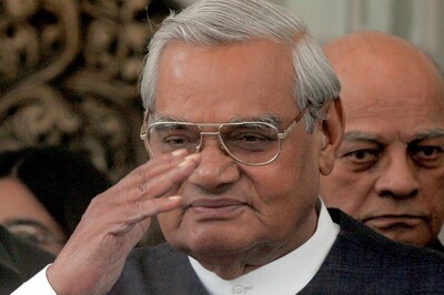 Former PM Vajpayee in AIIMS, PM Modi, Rahul Gandhi Visit Ailing Leader
