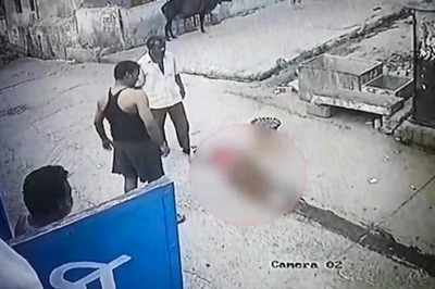 Man Hacks Wife To Death In Kota, Surrenders At Police Station With Murder Weapon