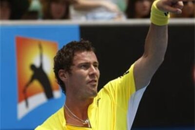 Federer to face Safin in Australian Open third round