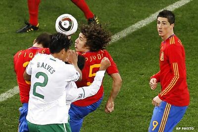 Spain defense proving hard to breach at WC