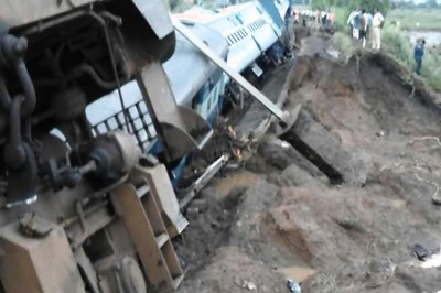 MP train derailment: Village youth saved many lives