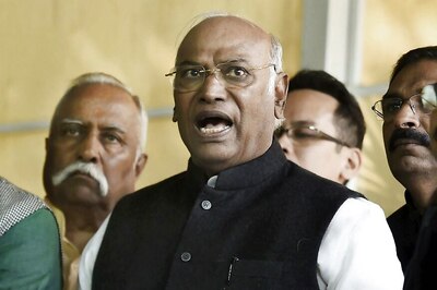 Sushil Kumar Shinde, Mukul Wasnik, Mallikarjun Kharge: Who Will Take the Baton from Rahul?
