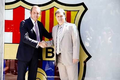 Martino signs two-year contract as Barca's new coach