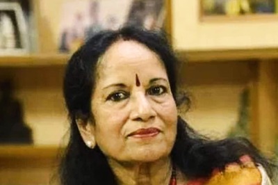 Vani Jayaram Found Dead on Floor of Bedroom, Had 'Bruise Marks' on Forehead; Probe Begins