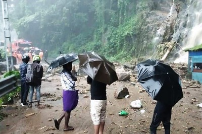 This is Why Kerala is Witnessing Heavy Rains & Landslides That Have Killed 7, Washed Away Homes