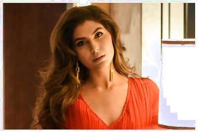 In Pics: Sacred Games Actress Elnaaz Norouzi's Flaming Style