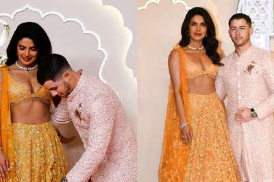 Priyanka Chopra Stares Lovingly at Nick Jonas As He Fixes Her Lehenga at Anant-Radhika's Wedding | Watch