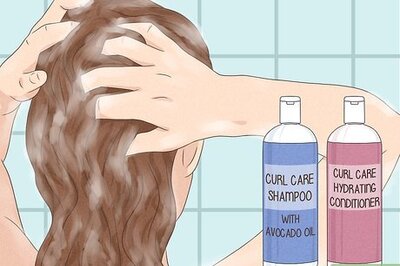 How to Make Curly Hair Beautiful and Frizz Free