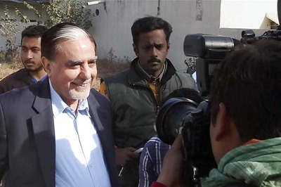 Will file defamation case against Jindal: Zee Group head