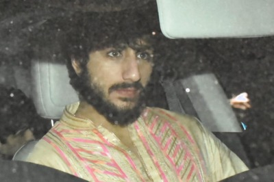 Ibrahim Ali Khan Sports New Bearded Look At Diwali Party 2022, Is He Preparing For His Debut Film?
