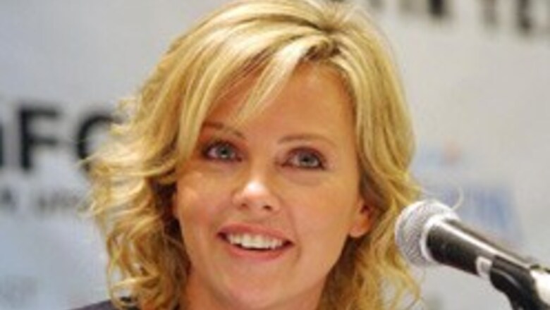 Charlize to launch her pooches in H’wood