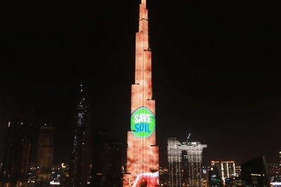 Dubai’s Burj Khalifa Lights Up in Support of Sadhguru’s Save Soil Movement
