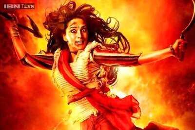 Madhuri Dixit's 'Gulaab Gang' trailer to come out with 'Dedh Ishqiya'