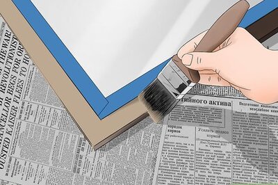 How to Decorate a Mirror