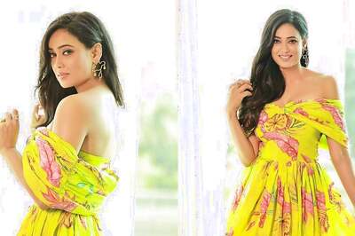 Shweta Tiwari Is Surely 'Sunshine' As She Sports Off-Shoulder Frock In Latest Gorgeous Pics