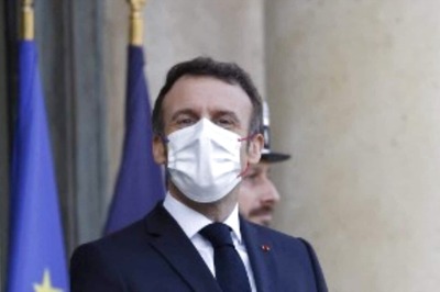 'Not in Line with What Was Signed': Macron Dismisses Putin Demand for Gas Payments in Rubles