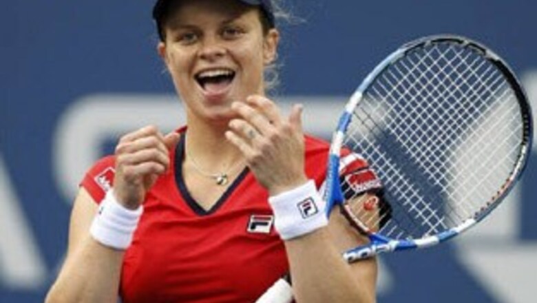Clijsters back in grand fashion, Nadal wins
