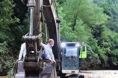 Flash Floods In Northern Turkey Kill Five, 11 Missing