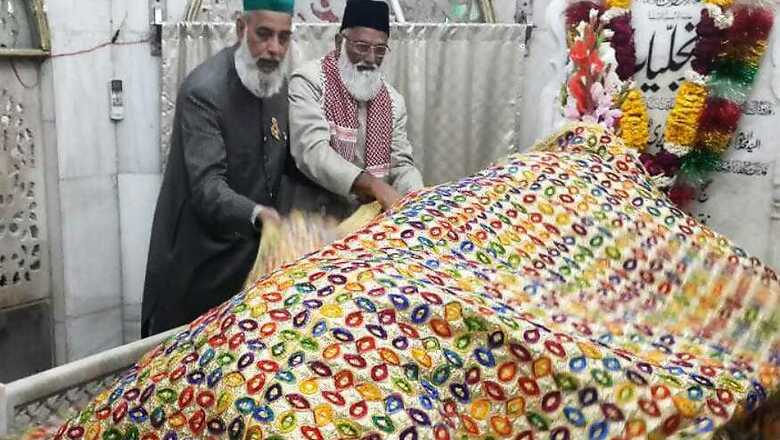 Two Missing Indian Clerics Traced in Pakistan, to Return on Monday