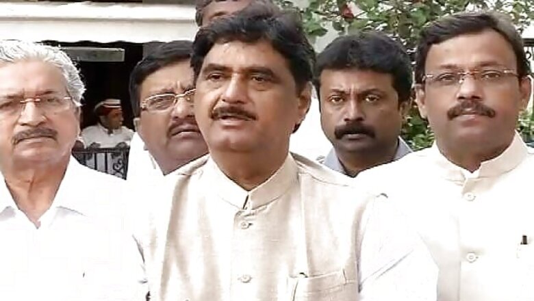 Mahesh Bhatt, Gul Panag, Madhur Bhandarkar mourn Union Minister Gopinath Munde's demise
