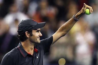 Roger Federer pulls out of Paris Masters