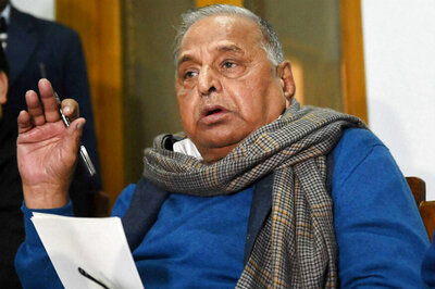 Samajwadi Party War: Mulayam Singh's Poll Journey in Symbols