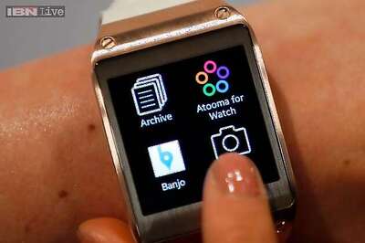 Samsung extends Galaxy Gear compatibility to Galaxy S4, S III, Note II