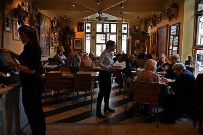 Fake Restaurant Becomes London's Top-Rated Eatery
