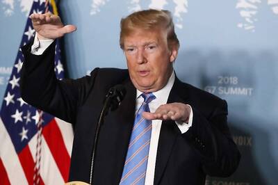 Clueless About the Plot, Donald Trump Posts Games of Thrones-Style Hint on Border Wall