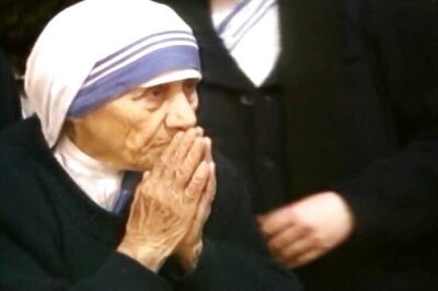 Pope Francis approves Mother Teresa elevation to sainthood