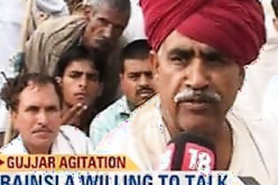 Bainsla softens, says ready to talk to Raje