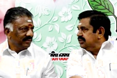 Is a Silent 'Statement War' between OPS and EPS- AIADMK Heading to Single Leadership Chaos in TN?
