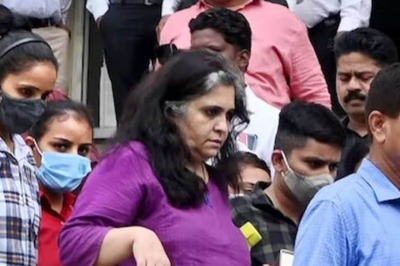 Gujarat Riots Case: Relief to Teesta Setalvad As SC Stays HC's Bail Dismissal, Surrender Order