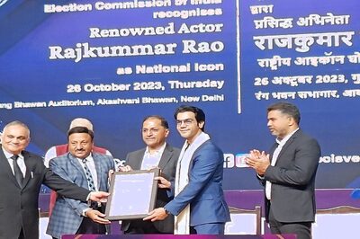 EC Makes Rajkummar Rao National Icon: 'Newton' Actor Underscores Gravity of Urban Apathy towards Voting