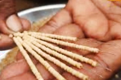 Bael Garland Makers In Bengal's Shushunia Village Seek Govt Support