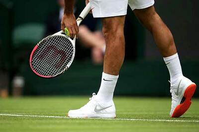 Wimbledon bans Roger Federer's flashy orange shoes